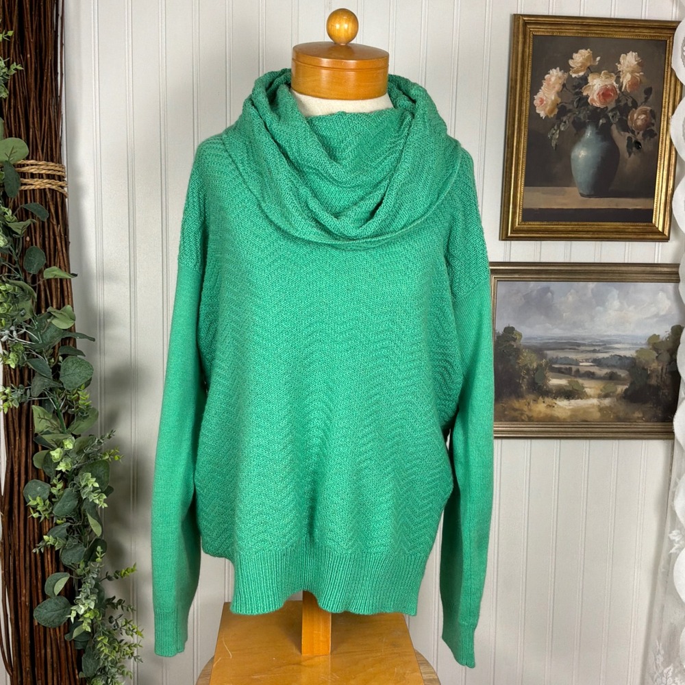 89th & Madison Sweater Womens Large Green Excellent Cowl Neck Chevron Knit Tunic